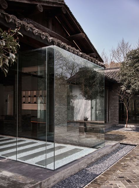 Boundless Xixi Tea Room / AT DESIGN | ArchDaily Restaurant Design Concepts, Chinese Tea Room, Chinese Tea House, China House, Beam Structure, Renovation Architecture, Hangzhou China, Coffee Shop Design, Modern Chinese