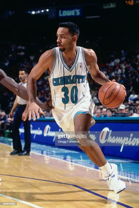 Dell Curry of the Charlotte Hornets drives circa 1994 at the... News Photo - Getty Images Dell Curry, Charlotte Hornets, Charlotte North Carolina, National Basketball Association, Houston Rockets, Hornet, Getty Images, Nba, Basketball Court