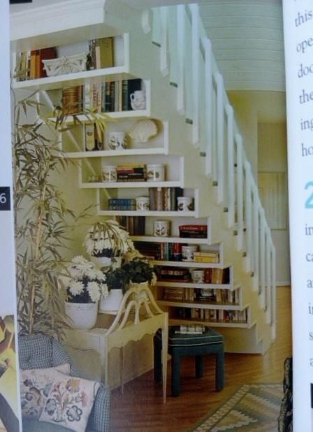 Staircase Bookshelf, Understairs Storage, Home Libraries, Stair Storage, Under Stairs, Home Library, Book Shelf, Design Case, Home Fashion