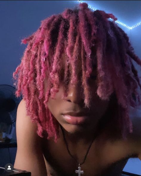 Hair Color Ideas Dreads Men, Black Dreadheads, Dread Hair Color Ideas, Pink Dreadlocks Men, 2 Tone Color Dreads Men, Pink Locs Men, Dreads Color Ideas Locs Men, Dreads Dyed, Pink Dreads Men