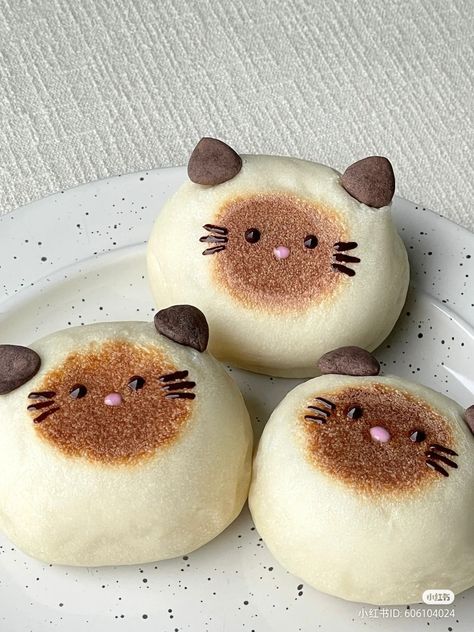 Kawaii Bread, 귀여운 음식 그림, Kawaii Cooking, Cute Baking, Cute Snacks, Cute Food Art, Kawaii Food, Cute Desserts, Sugar Rush