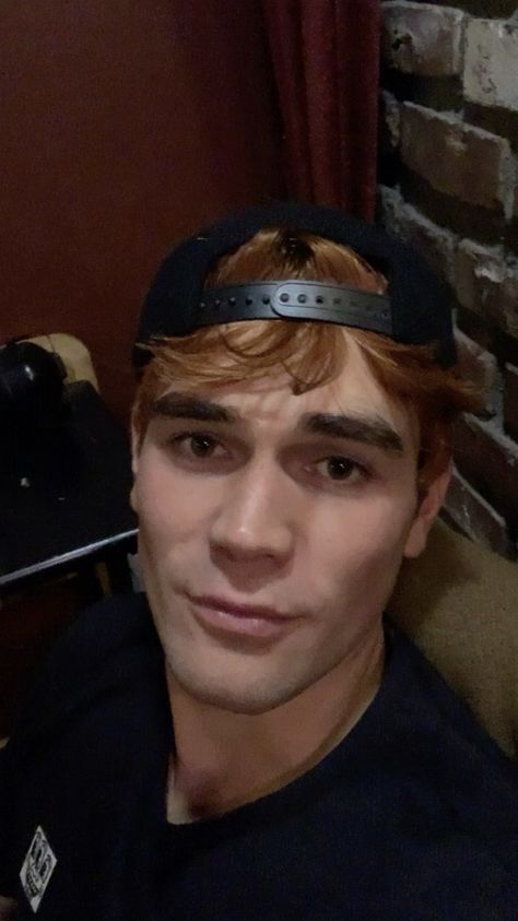 Aj Kapa, Archie Andrews Riverdale, I Love Redheads, Kj Apa, Archie Andrews, Riverdale Cast, Hottest Guy Ever, Hot Actors, Hottest Celebrities