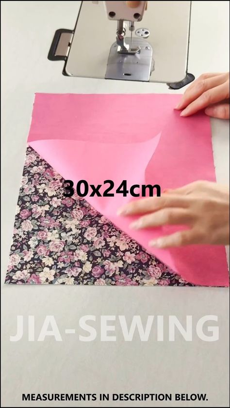 @jia.sewing | Quick Sewing Tips No.61 | DIY Simple Multipurpose Case✨😎🎁🎄 #diy #sew #sewing #sewingtips #case #seamstress #tailor #jia-sewing | Instagram Diy Card Wallet Pattern, Diy Fabric Purses, Diy Wallet Pattern, Card Wallet Pattern, Wallet Sewing Pattern, Sewing Measurements, Handbag Sewing Patterns, Diy Sewing Gifts, Purse Sewing Patterns