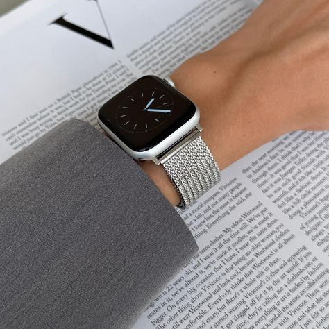 Silver Apple Watch Band, iWatch loop strap 45mm 44mm 42mm 41mm 40mm 38mm, Luxury Women Metal Bracelet, Apple Watch 10 loop armband gift by lushbands on Etsy Apple Watch Silver, Black Apple Watch Band, Watch Bracelets, Apple Watch Bands Women, Apple Watch Bracelets, Apple Watch Sizes, Gold Apple Watch, Rose Noir, Bracelet Apple Watch