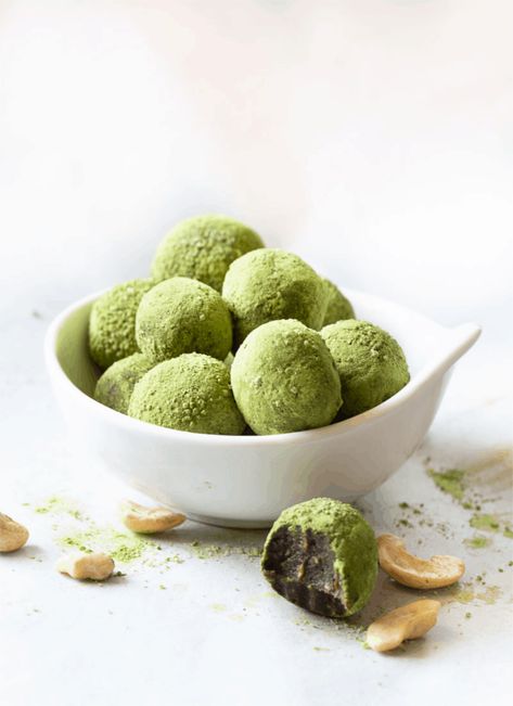 Matcha Energy Balls are filled with sweet dried dates, raw cashews, cocoa powder and matcha which creates a quick healthy energizing snack. Leftover Sushi Rice, Energy Protein Balls, Matcha Energy Balls, Sushi Rice Recipes, What Is Matcha, Dried Dates, Energy Ball Recipe, Matcha Recipe, Matcha Green Tea Powder