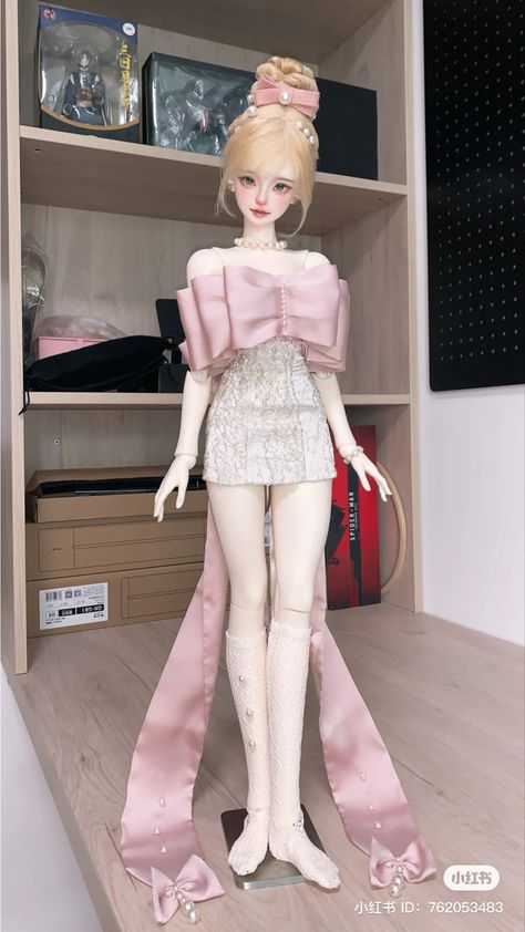 Barbie Fashionista, Japanese Dolls, Vintage Barbie Dolls, Fashion Inspiration Design, Other Outfits, Pretty Dolls, Ball Jointed Dolls, Bjd Dolls, Cute Dolls