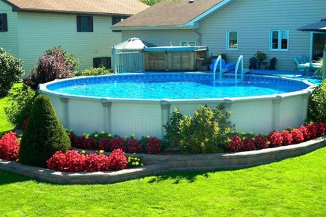 Round Outdoor Swimming Pools, Beautiful Backyard Designs with Fun Water Features Ground House, Pool Plans, Oberirdischer Pool, Pools Ideas, Piscina Intex, Pool Deck Plans, Best Above Ground Pool, Swimming Pool Decks, Swimming Pool Landscaping