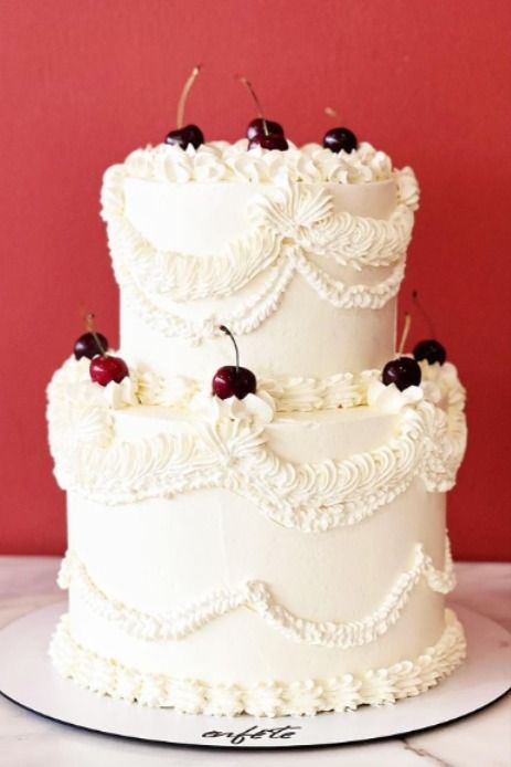 cake @enfetepastry White Cake With Cherries On Top, Wedding Cake With Cherries, Cherry Wedding Cake, Victorian Wedding Cakes, Cake With Cherries, Fake Cakes, Envelope Liners Wedding, Luxury Cake, 3 Tier Cake