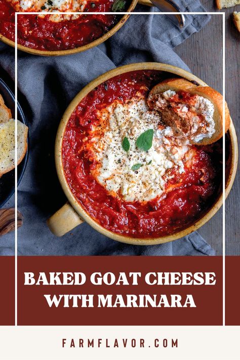 Baked Goat Cheese with Marinara Marinara Dip, Goat Cheese Dip Recipes, Goat Cheese Sauce, Dip For Bread, Goat Cheese Dip, Baked Goat Cheese, Vegetarian Italian, Cheese Dip Recipes, Bread Dip