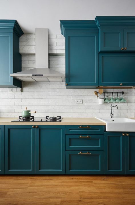 Cupboard Colours, Kitchen Cupboard Colours, Hdb Kitchen, Cupboard Colors, Blue Cupboards, Kitchen Top, Loft Interior Design, Pantry Cupboard, Interior Design Singapore