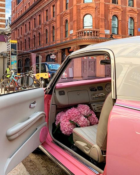 Pink Nissan, Figaro Car, Lottery Winners, Nissan Figaro, Car Shoot, Brand New Car, Tokyo Motor Show, Tokyo Drift, Vision Board Photos