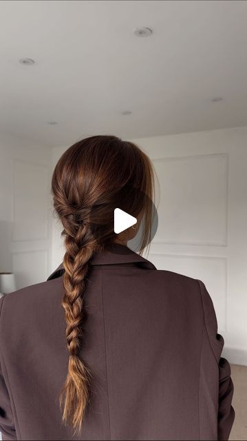 Caroline young on Instagram: "Hairstyles for Autumn 🍁🍂✨

#hairstyles #hairinspo #easyhairtutorial #easyupdo #frenchbraidstyle #frenchbraid #easyhairstyles #hairstyleideas #autumnhair #autumnhairstyles" Hairstyles For Autumn, Comfy Hairstyles, Comfy Hairstyle, Autumn Hairstyles, French Braid Styles, 2024 Hairstyles, Instagram Hairstyles, Easy Updos, Hair Tutorials Easy