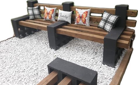 Diy Outdoor Couch Cinder Blocks, Cinder Block Furniture, Outdoor Patio Ideas Backyards, Diy Outdoor Seating, Diy Backyard Patio, Fire Pit Landscaping, Backyard Remodel, Deco Originale, Diy Backyard Landscaping