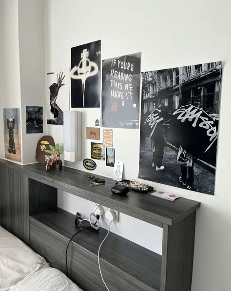 Men Room Ideas Bedrooms Masculine, Mens Bedroom Decor, Retro Room, Room Redesign, Edgy Wallpaper, Apartment Decor Inspiration, Room Design Bedroom, Room Redo, Dream Room Inspiration