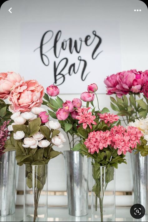 Floral Bridal Shower Decorations, Bouquet Bar, Flower Station, Floral Bar, Bridal Shower Inspo, Bridal Shower Decorations Diy, Bridal Shower Activities, Bridal Shower Tables, Breakfast And Brunch