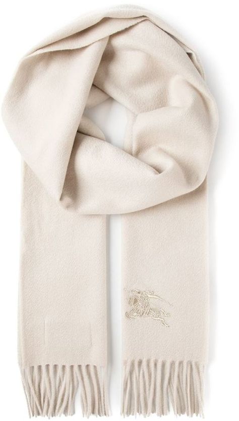 Burberry Clothes, Beige Scarf, Mommy Outfits, Capsule Wardrobe Essentials, Burberry Scarf, White Scarves, Stockholm Fashion, Burberry London, Outfit Maker