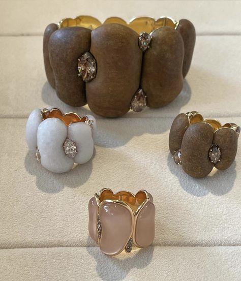 Fernando Jorge cuff bracelet and rings. Posted by Jill Newman Instagram. Bracelet And Rings, Cement Clay, Line Jewelry, Chic Lifestyle, Yellow Diamonds, Gold Line, Different Materials, Wood Jewellery, The Natural World