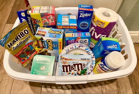 Sympathy Basket Ideas For Loss, Sympathy Basket, Goodie Basket, Sympathy Gift Baskets, Family Gift Baskets, Homemade Gift Baskets, Welcome Baskets, Raffle Baskets, Serving Others