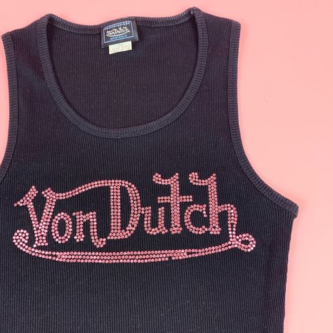 Ramona Badwolf, Rhinestone Ideas, Rhinestone Designs Pattern, Von Dutch, Pink Outfits, Material Girls, Teenage Fashion Outfits, 2000s Fashion, Mode Inspiration