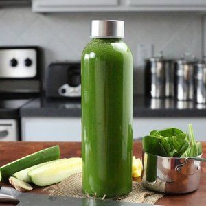 Green juice named Mean Green Mean Green Juice, Kale Juice, Healthy Detox Cleanse, Joe Cross, Detox Juice Cleanse, Veggie Juice, Granny Smith Apple, Lemon Diet, Lemon Detox