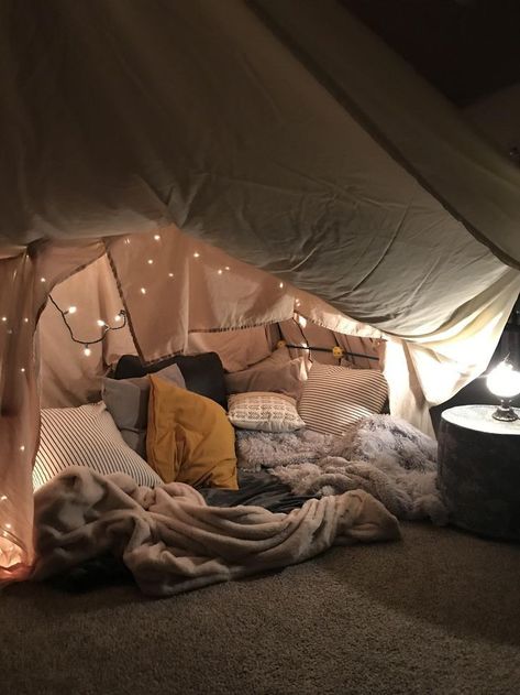 Sleepover Room, Blanket Fort, Build A Fort, Aesthetic Rooms, Cozy Place, Room Decor Bedroom Teenage, Cozy Room, Room Inspiration Bedroom, Aesthetic Bedroom