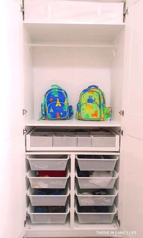 Ikea Wardrobe Hack Kids, Kids Wardrobe Ikea, Pax Wardrobe Kids Room, Ikea Pax Kids Closet, Kleppstad Ikea Ideas, Ikea Pax Kids Room, Pax Kids Room, Kids Wardrobe Organisation, Toddler Bedroom Ikea