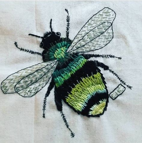 Embroidered Bugs Insects, Embroidery Bugs, Bug Embroidery, Bugs Embroidery, Applique Stitches, Diy Embroidery Patterns, Pola Sulam, Hand Embroidery Art, January 10