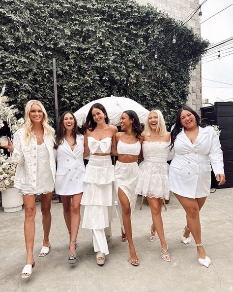 Show Me Your Mumu on Instagram: "Celebrating the launch of Mumu X @fashionpass today with our favorite gals✨🤍🥂" White Bachelorette Party Outfit, All White Party Outfits, White Bachelorette, Party Dress Codes, White Party Outfit, Mumu Wedding, Bachelorette Party Dress, Awesome Bachelorette Party, Dress Code Wedding