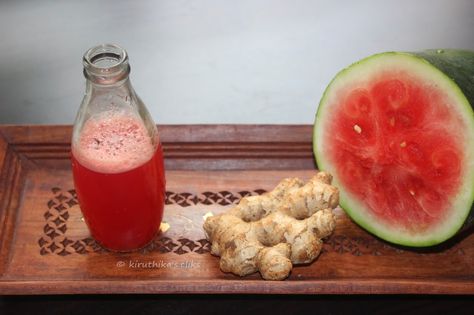 Watermelon Ginger Juice Recipe                          For clicking the juice, I used the glass bottle and my daughter (who hates watermelon) got impressed with the glass bottle and tasted the juice. She had almost a half glass of juice, I suppose after liking the taste only. It was a great pleasure for me, as the juice was a blend of ginger and lemon. Ginger good for digestion and lemon obviously has Vitamin C. Cleansing Juice, Kidney Detox Cleanse, Watermelon Health Benefits, Healthy Detox Cleanse, Detox Juice Cleanse, Body Detox Cleanse, Kidney Detox, Lemon Detox, Full Body Detox