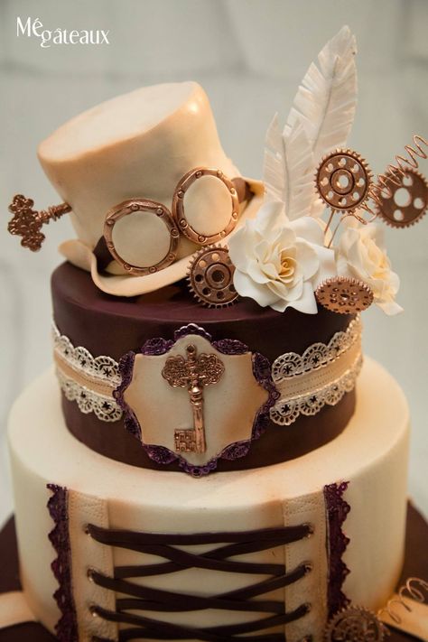 Punk Cookies, Steampunk Cakes, Steampunk Wedding Themes, Steampunk Wedding Cake, Steampunk Cake, Steam Punk Wedding, Steampunk Kunst, Steampunk Wedding Ideas, Gothic Cake