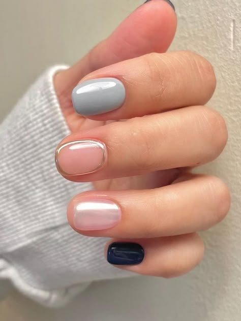 Short Nails Art 2023, Makeup Looks For Denim Outfit, Short Nail Manicure Gel, Korean Nail Art Simple Cute, Simple Boho Nails, Spring Minimalist Nails, Nail Gelish Design, Korean 3d Nail Art, Korean Gel Nail Designs