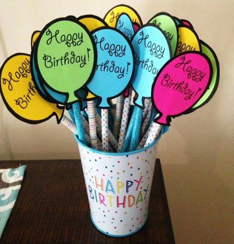 Birthday pencils Kindergarten Birthday Ideas, Kindergarten Aide, Classroom Birthday Gifts, Eric Carle Classroom, Birthday Pencils, Diwali For Kids, 100th Day Of School Crafts, Classmates Gifts, Student Birthdays