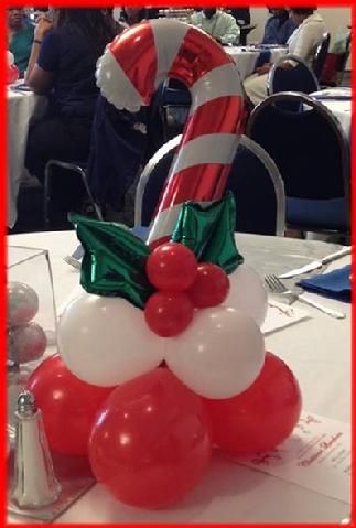 Balloon Decorations Christmas, Easy Christmas Balloon Decorations, Christmas Centerpieces Balloons, Balloon Centerpieces Christmas, Halloween Balloon Decorations, Ballon Centerpieces Christmas, Christmas Balloon Centerpieces, Christmas Balloon Table Centerpieces, Christmas Balloon Columns