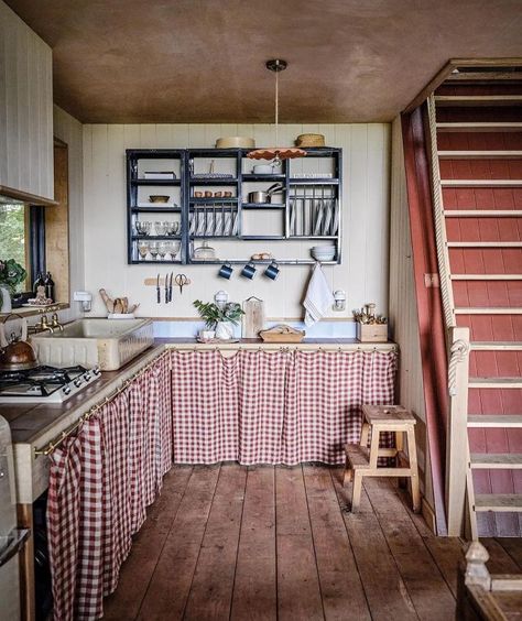 A Cosy Haberdasher's Hideaway in Sweden • The Home Page A House Of My Own, Beata Heuman, Studio Aesthetic, Italian Farmhouse, Farmhouse Renovation, Italian Kitchen, Kitchen Curtains, Scandinavian Home, Open Plan Kitchen