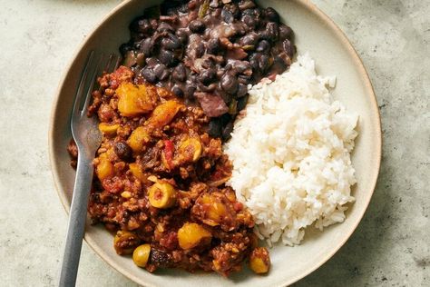 Slow-Cooker Picadillo Recipe - NYT Cooking Beef Olives, Picadillo Recipe, Food Dinners, Pan Dinners, Nyt Cooking, Beef Recipe, Baked Fish, Chicken Cutlets, Green Olives