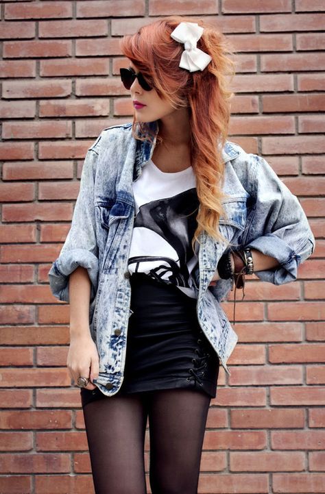 80s Rock Fashion, Style Année 80, Look 80s, 80s Party Outfits, Rock Hairstyles, Acid Wash Denim Jacket, Tokyo Street Fashion, Fashion 80s, 80s Outfit