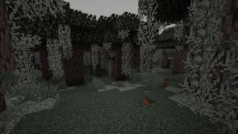 Pale Forest Minecraft, Pale Garden House Minecraft, Pale Garden Minecraft, Garden Minecraft, Minecraft Merchandise, Minecraft Banner, Minecraft Banner Designs, Minecraft Banners, Cute Minecraft Houses