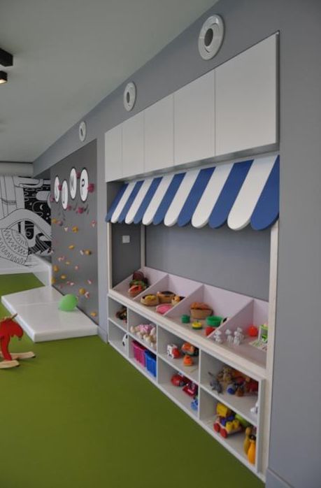 Preschool Interior Design, Creche Design, Kids Bedroom Makeover, Kids Church Rooms, Daycare Rooms, Kids Bedroom Organization, Indoor Playroom, Kindergarten Interior, Preschool Designs