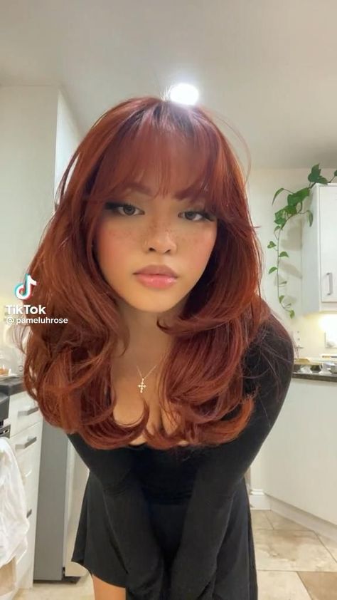 Red Hair Inspo, Shaggy Haircuts, Ginger Hair Color, Hairstyles For Layered Hair, Hair Color Auburn, Hair Stylies, Haircuts For Medium Hair, Haircuts Straight Hair, Auburn Hair