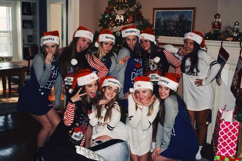 front: me, morgan, maddie, and abbie back: gracie, jordan, scotti, sophie, mea, and jazmin Christmas Pictures Friends, Christmas Party Pictures, Christmas Party Friends, Christmas Instagram Pictures, Party With Friends, Party Pictures, Aesthetic Christmas, Love Anniversary, Etsy Christmas