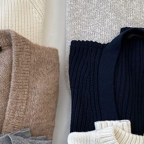 Crystalin Da Silva | Everyday style | Try-On’s & Reviews on Instagram: "20% off all Jenni Kayne sweaters right now with code SWEATERS20. Sharing how 10 of her sweaters fit on my 5ft frame. Comment “sweaters” to get exact sweaters from this Reels DM’d to you." Jenni Kayne, Sweater Fits, 20 % Off, Everyday Style, Try On, Everyday Fashion, Right Now, Coding, Wardrobe