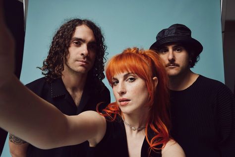 Paramore Wallpaper, Paramore Band, Line Of Best Fit, Band Photoshoot, Hayley Paramore, Taylor York, Paramore Hayley Williams, David Guetta, Atlantic Records