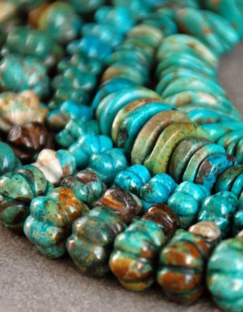 turquoise beads Colourful Life, Turquoise Jewelry Native American, Handmade Lampwork Bead, Southwest Jewelry, Native American Turquoise, American Turquoise, Shades Of Turquoise, Favourite Colour, Southwestern Jewelry