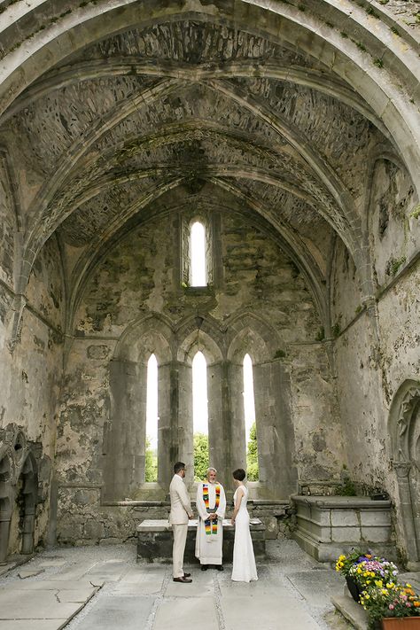 Gregans Castle Hotel Wedding - J&Z | Yvonne Vaughan Photography Irish Wedding Aesthetic, Corcomroe Abbey, Castle Wedding Ireland, Destination Wedding Ireland, Irish Traditional, Ireland Honeymoon, Ireland Elopement, Wedding Ireland, Average Wedding Costs