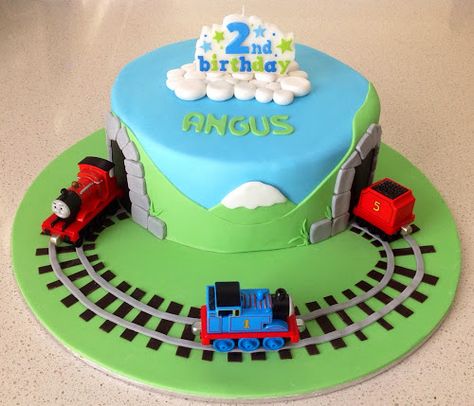 Cakes and other Shiny things: Happy 2nd Birthday Angus - toot toot! Thomas Train Birthday Cake, 2nd Birthday Cake Boy, Thomas Birthday Cakes, Thomas Train Birthday, Toddler Birthday Cakes, Thomas Birthday Parties, Thomas Train Cake, Thomas Cakes, Train Birthday Cake