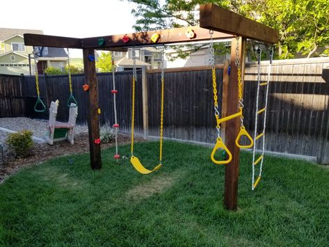 Swingset Plans Diy With Monkey Bars, Backyard Monkey Bars, Diy Monkey Bars Backyards, Monkey Bars Diy, Diy Monkey Bars, Playground Landscaping, Outdoor Play Space, Kids Backyard Playground, Play Area Backyard