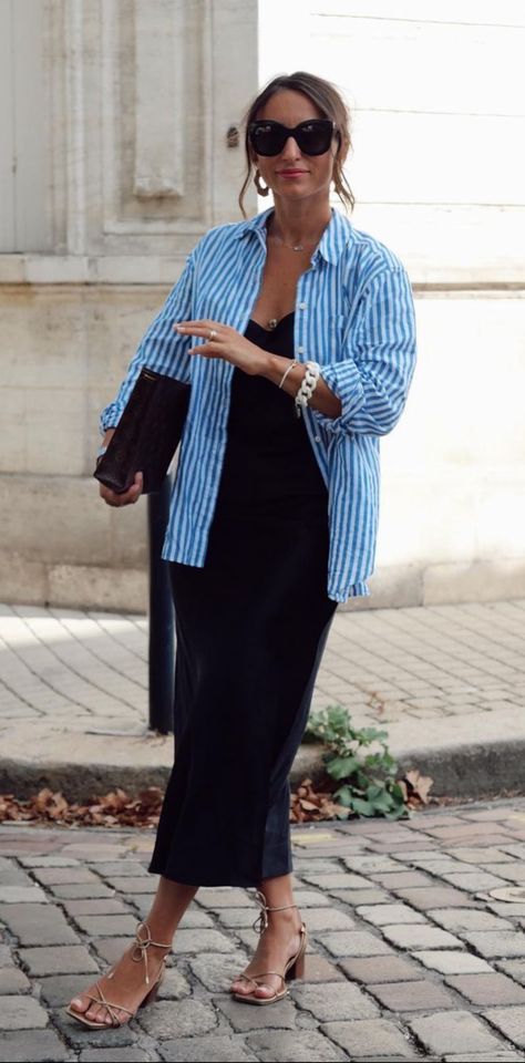 Lisbon Looks, Denmark Aesthetic Outfit, Work Appropriate Summer Outfits, Travel Wardrobe For Women Over 50 Europe, Elevated Casual Outfits Women, White Pants Outfit Summer, Dress With Shirt, Outfit Midsize, White Pants Outfit