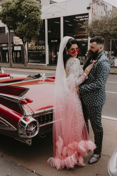 Las Vegas Wedding Dresses, Vegas Wedding Dress, Las Vegas Style, Alternative Wedding Inspiration, Vegas Bride, Rock N Roll Wedding, Vegas Elopement, Vegas Style, Rock N Roll Bride