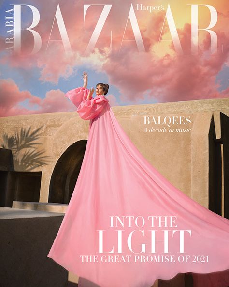 Harpers Bazaar Covers, Magazine Cover Ideas, Harpers Bazar, Photography Software, Bazaar Magazine, Harpers Bazaar Magazine, Vogue Magazine Covers, Fashion Magazine Cover, Paper Background Texture