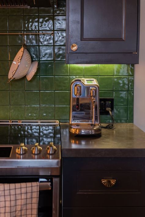 Before & After: Green Tiles and Gray Cabinets Bring Drama to This All-White Kitchen 1920s Kitchen Remodel, Kitchen With Black Cabinets, Green Tile Backsplash, 1920s Kitchen, Glass Shower Wall, Green Backsplash, Green Tiles, Tile Removal, Gray And White Kitchen